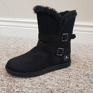 Airwalk Black Winter Booties, Size 8